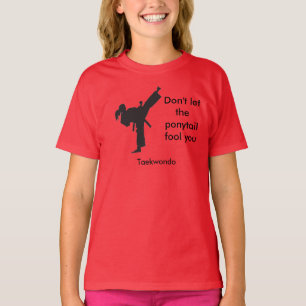 Taekwondo-Mädchen-T-Shirt lassen den Pferdeschwan T-Shirt
