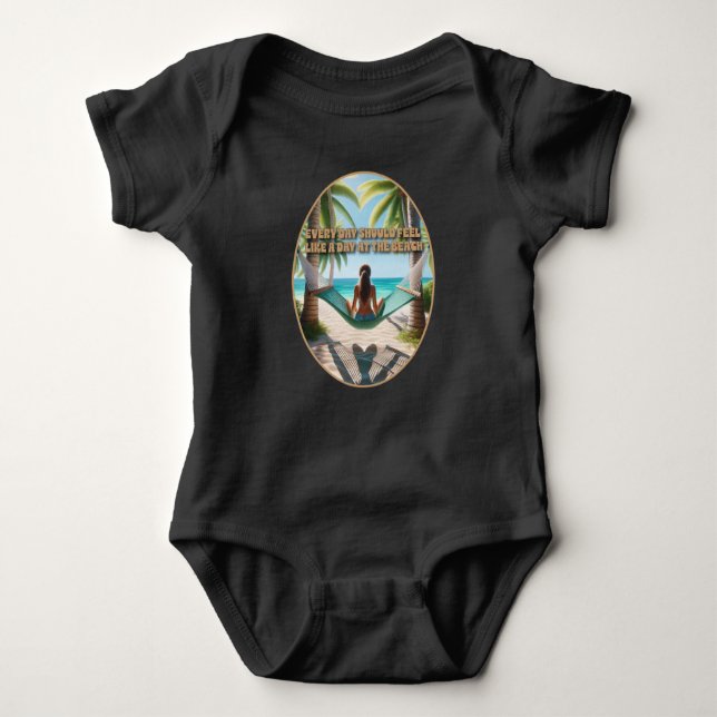 Tag am Strand Baby Strampler (Vorderseite)