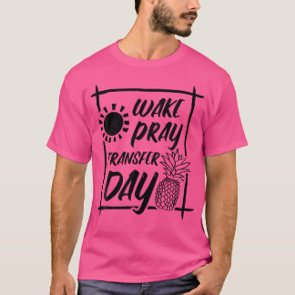 Tag der Gebetsübergabe und der Leihmutterschaft de T-Shirt
