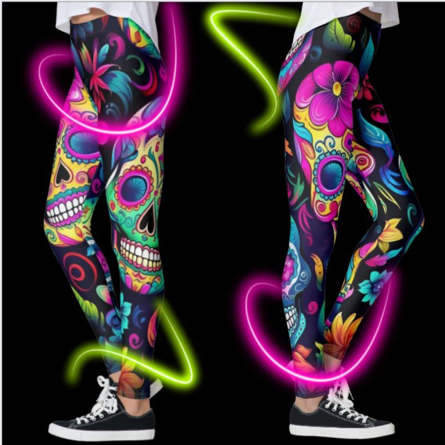 Tag der toten Neonzuckerschädel Leggings (Bold sugar skulls on leggings for your holiday and winter festivities.  Statement making!)