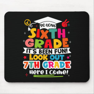 Tag des Abschlusses der 6. Klasse Graduate Boys Gi Mousepad