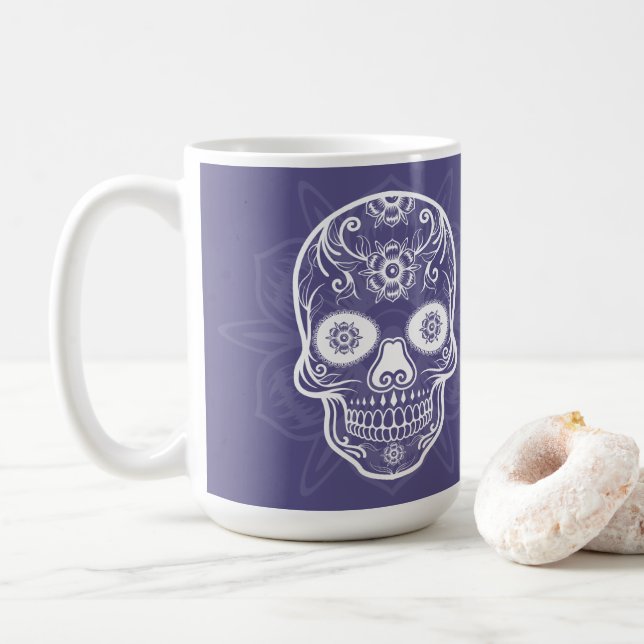 Tag des toten Weißzuckerschädels Lila Kaffeetasse (Mit Donut)