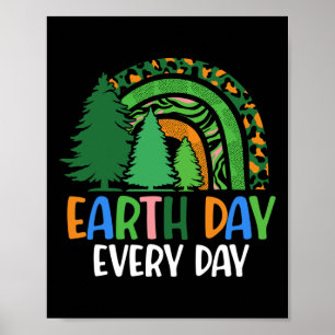 Tag Erde Jeden Tag Pine Tree Rainbow Earth Lover Poster