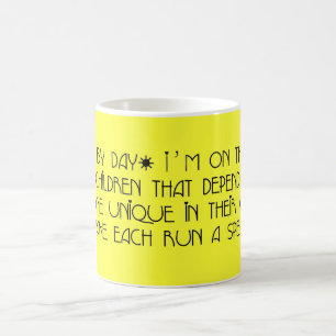 Tag für Tag Busanzeige Kaffeetasse