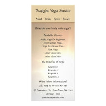 Tageslicht-Yoga-Studio-Gestell-Karte
