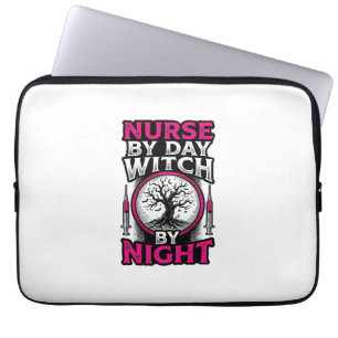 Tagespflegekraft, Hexe bei Nacht Halloween-Shirt-D Laptopschutzhülle