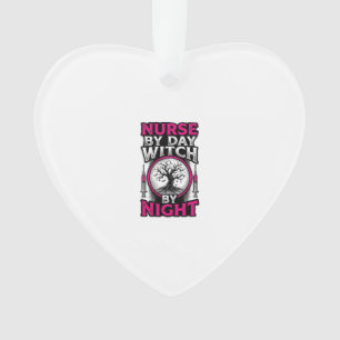Tagespflegekraft, Hexe bei Nacht Halloween-Shirt-D Ornament