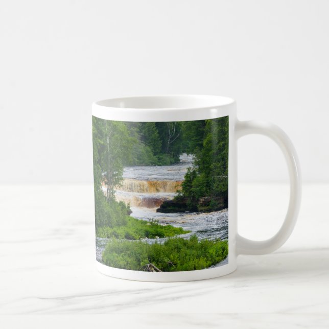 Tahquamenon Die Tasse des Unterfalls-Kaffees (Rechts)