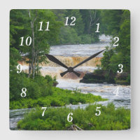 Tahquamenon Die Uhr an der Talsperre