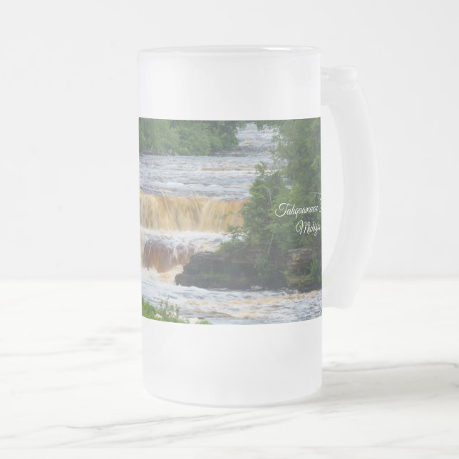 Tahquamenon Lower Falls Mattierte Tasse (VorderseiteRechts)