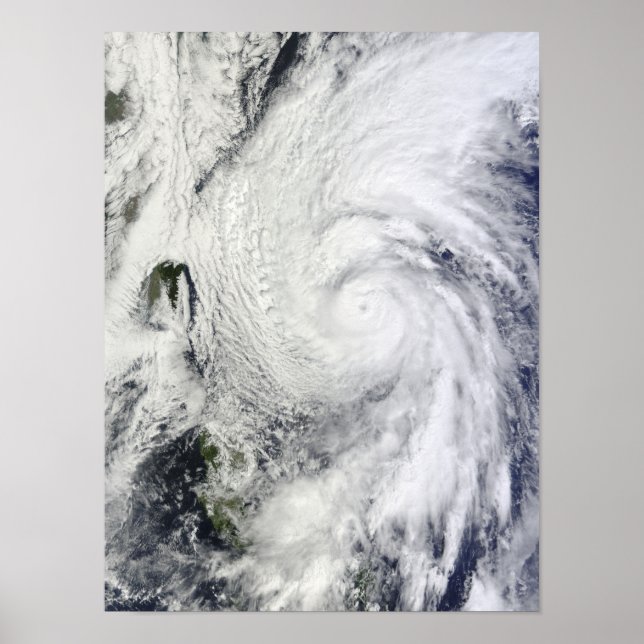 Taifun Chaba in der philippinischen See Poster (Vorne)