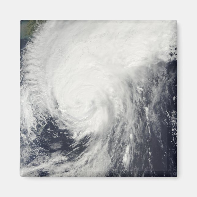 Taifun Melor nähert sich Japan Magnet (Vorne)