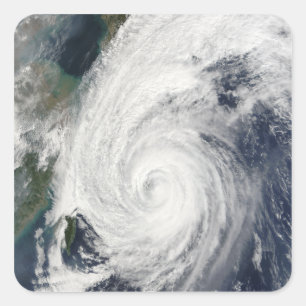 Taifun Tokage südlich von Japan Quadratischer Aufkleber