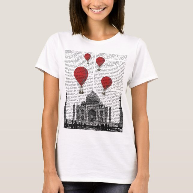 Taj Mahal und Red Hot Air Balloons T-Shirt (Vorderseite)