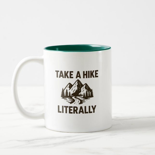 Take a Hike Literally Premium Zweifarbige Tasse (Links)