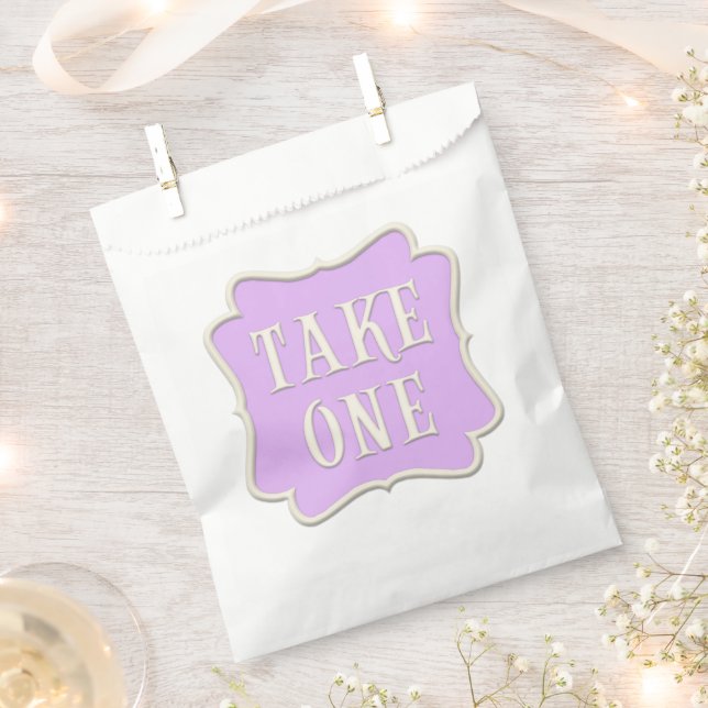 "Take One" Wunderland Tee Party Pastel Lila Geschenktütchen (Ausgeschnitten)