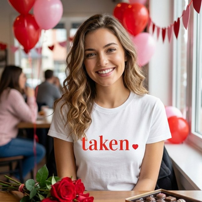 Taken Heart Minimalist Couple Love  Tri-Blend Shirt (Von Creator hochgeladen)