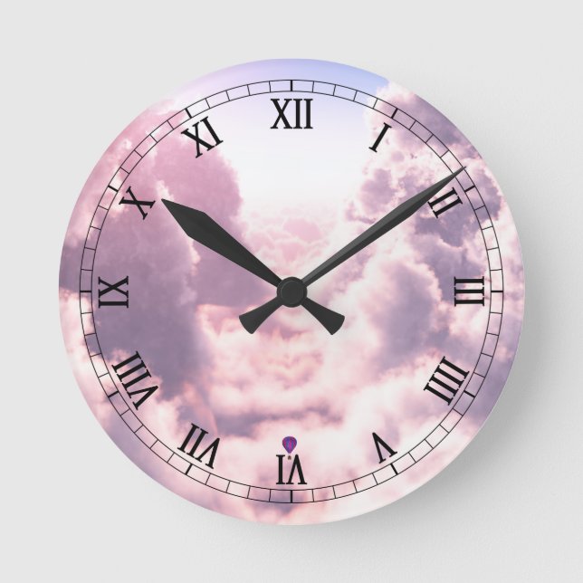 Tal in der Wolkenuhr Runde Wanduhr (Vorderseite)