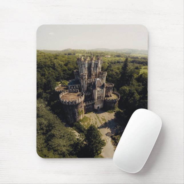 Tall Graue Stone Burg im Grünen Mousepad (Mit Mouse)