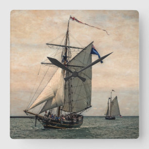 Tall Ships Festival, digital verändert Quadratische Wanduhr