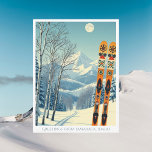 Tamarack Idaho Ost Moskau Skigebiet Postcard Postkarte<br><div class="desc">Hallo aus den schneebedeckten Bergen von Tamarack Idaho Ost Moskau Berg! Wir hoffen,  dass Sie einen wunderschönen Skiurlaub haben. Diese Postkarte zeigt eine wunderschöne,  blau-graue Berglandschaft mit Retro-Skischulen in orangefarbenem Stammesmuster. Alle Textsätze können an Ihren Anzug angepasst werden!</div>