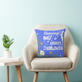 Taming Inner Dialogue Florale Innenstimme Kissen