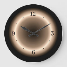 Tan mit hellem Halo-Effekt in Creme