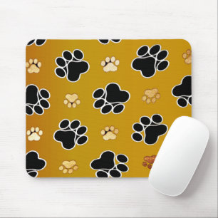 Tan und schwarze Pfoten auf goldenem Hintergrund # Mousepad
