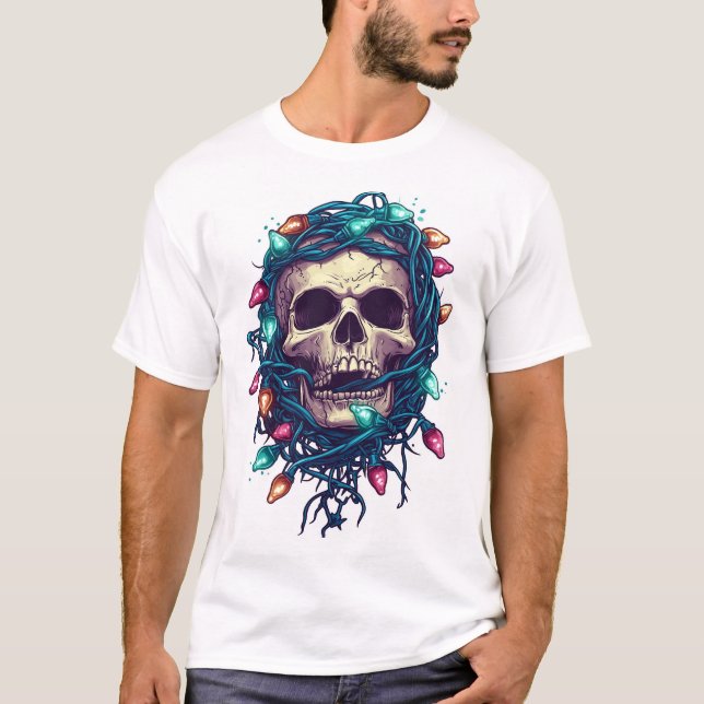 Tangled Skullmas � Funny Xmas Skeleton T-Shirt (Vorderseite)