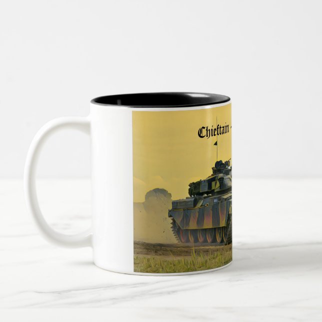 Tank Chieftain - Stolz auf die NATO-Tasse Zweifarbige Tasse (Links)
