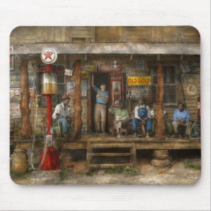 Tankstelle - Sonntagnachmittag - 1939 Mousepad