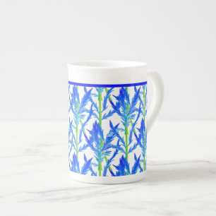 Tansy (L) auf einer Knochen-China-Tasse Prozellantasse