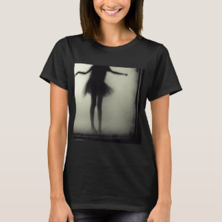 Tanz des Schattens T-Shirt