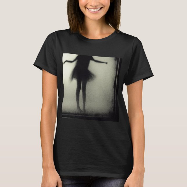 Tanz des Schattens T-Shirt (Vorderseite)
