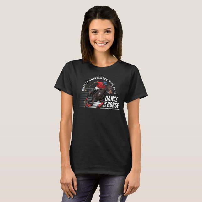 Tanz mit Pferd (Dunkler Modus) | Damen T-Shirt (Vorne ganz)