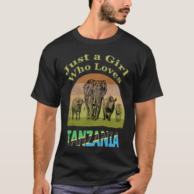 Tanzania Big 5 Wildlife with Text Just a Girl Who  T-Shirt (Vorderseite)