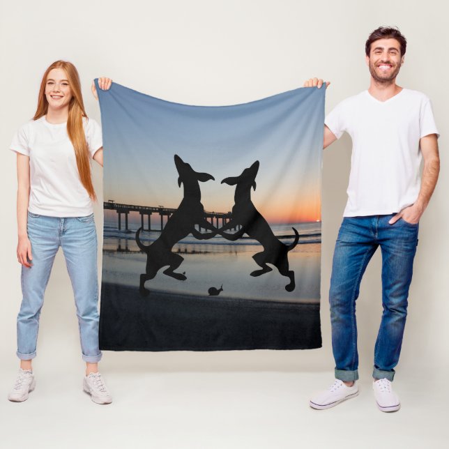 Tanzende Hunde am Strand Fleecedecke (Beispiel)