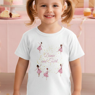 Tanzende und wirbelnde Ballerina  Kleinkind T-shirt