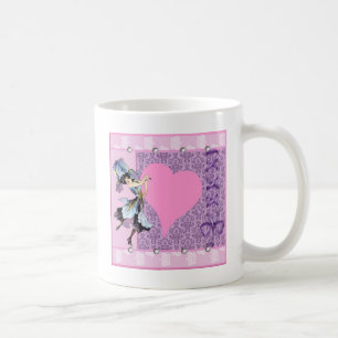 Tanzende Vintage-Blumenfee im rosa Design von Leah Tasse