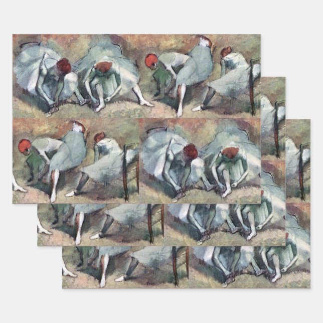 Tänzer, die von Edgar Degas ihre Schuhe schnappen Geschenkpapier Set (Set)