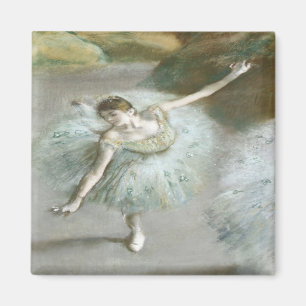 Tänzerin in Grün von Edgar Degas Magnet