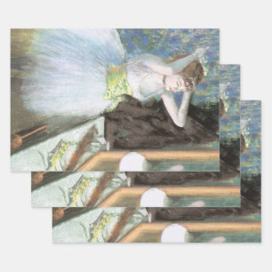 Tänzerin in ihrer Garderobe von Edgar Degas Geschenkpapier Set