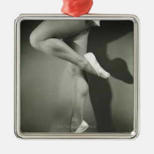 Tänzerin Ornament Aus Metall