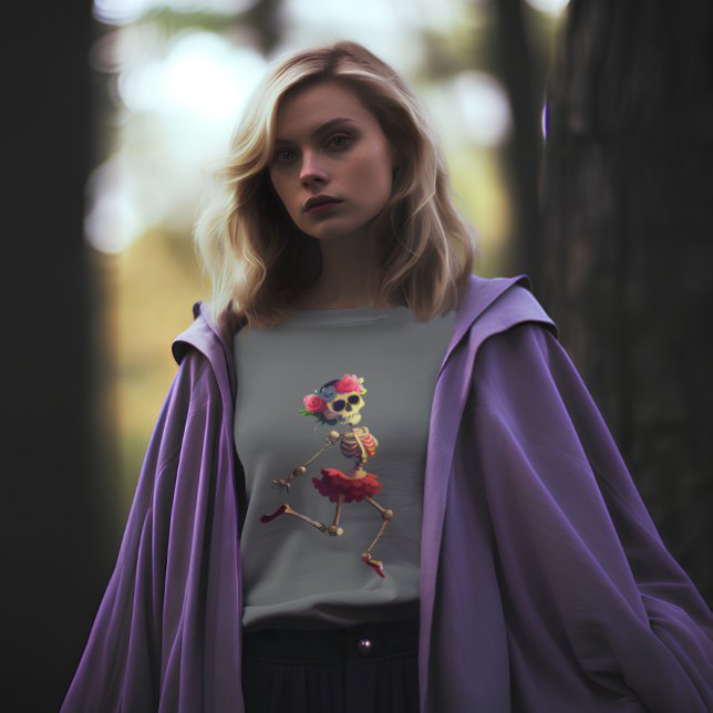 Tanzskelettkranz T-Shirt (Von Creator hochgeladen)