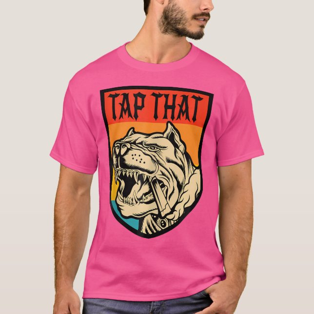 Tap Tha Pitbull raucht Zigarre T-Shirt (Vorderseite)