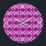 Tapeten im Art Deco Stil - lila und weiß Große Wanduhr<br><div class="desc">Ein Vintages,  Art-Déco-Tapete / gefliestes Muster - Pflaumenfarben,  weiß und violett,  mit festem lila-/Auberginen-/Auberginenhintergrund</div>