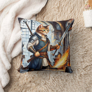 Tapfere Katze-Schmied beim Schmieden eines Schwert Kissen