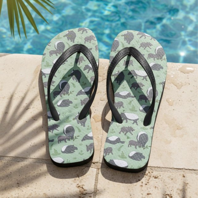 Tapir Family Dinner in Green Flip Flops (Von Creator hochgeladen)