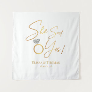 Tapiz Sie sagte ja! Verlobte Hochzeitsszenario Wandteppich