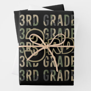 Tarnanzug-Team 3. Klasse Squad Back To School Lehr Geschenkpapier Set